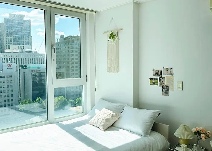 The Park View - Gongdeok Station 1min Walk 아파트 *